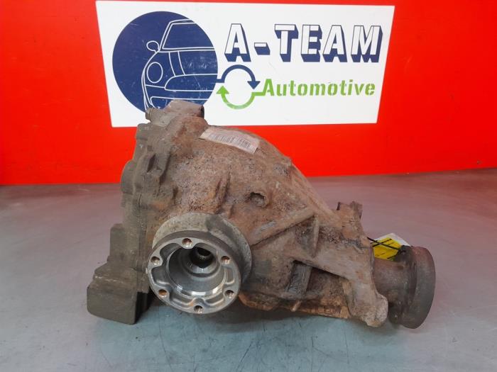 Rear differential from a BMW 5 serie (E60) 525i 24V 2003