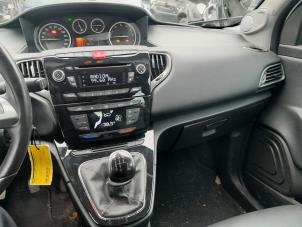 Gebrauchte Radio CD Spieler Lancia Ypsilon (312) 0.9 TwinAir 85 Preis € 149,99 Margenregelung angeboten von A-Team Automotive Rotterdam