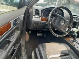 Used Light switch Volkswagen Touareg (7LA/7L6) 5.0 TDI V10 Price on request offered by A-Team Automotive