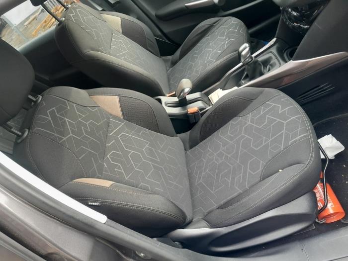 Juego y módulo de airbag de un Peugeot 2008 (CU) 1.2 Vti 12V PureTech 82 2016