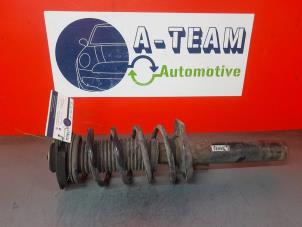 Używane Amortyzator wstrzasów lewy przód Seat Altea XL (5P5) 1.9 TDI Cena € 39,99 Procedura marży oferowane przez A-Team Automotive Rotterdam