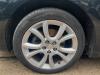 Felge + Reifen van een Peugeot 508 (8D), 2010 / 2018 1.6 THP 16V, Limousine, 4-tr, Benzin, 1.598cc, 115kW (156pk), FWD, EP6CDT; 5FV, 2010-11 / 2018-12, 8D5FV 2011