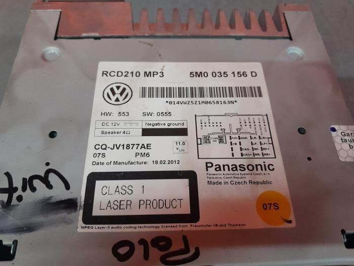 Radio CD player Volkswagen Polo V 1.2 12V BlueMotion Technology 5M0035156D PANASONIC