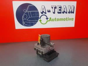 Używane Pompa ABS Audi A4 Avant (B7) 1.8 T 20V Cena € 29,99 Procedura marży oferowane przez A-Team Automotive Rotterdam