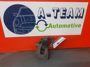 Usagé Etrier de frein (pince) arrière gauche Citroen C4 Coupé (LA) 2.0 16V Prix sur demande proposé par A-Team Automotive Rotterdam