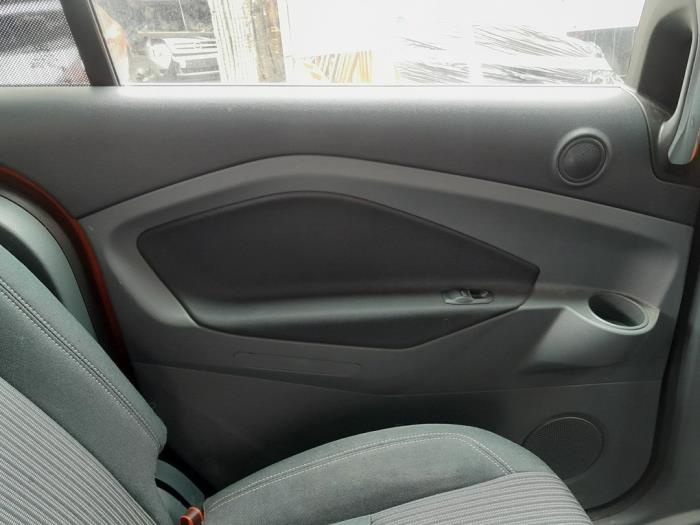 Revêtement portière 4portes arrière droite d'un Ford Grand C-Max (DXA) 1.6 SCTi 16V 2011