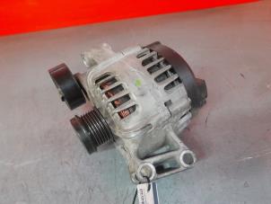 Dynamo van een Ford Grand C-Max (DXA) 1.6 SCTi 16V 2011