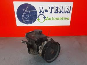 Used Power steering pump Mercedes C (W203) 1.8 C-200K 16V Price € 49,99 Margin scheme offered by A-Team Automotive