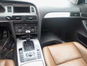 Used I-Drive knob Audi A6 (C6) 2.0 T FSI 16V Price on request offered by A-Team Automotive Rotterdam