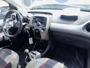 Used Radio CD player Peugeot 108 1.0 12V Price € 99,99 Margin scheme offered by A-Team Automotive