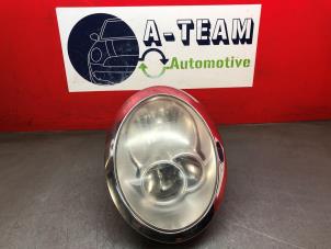 Used Headlight, left BMW Mini One/Cooper (R50) 1.6 16V Cooper Price € 49,99 Margin scheme offered by A-Team Automotive Rotterdam