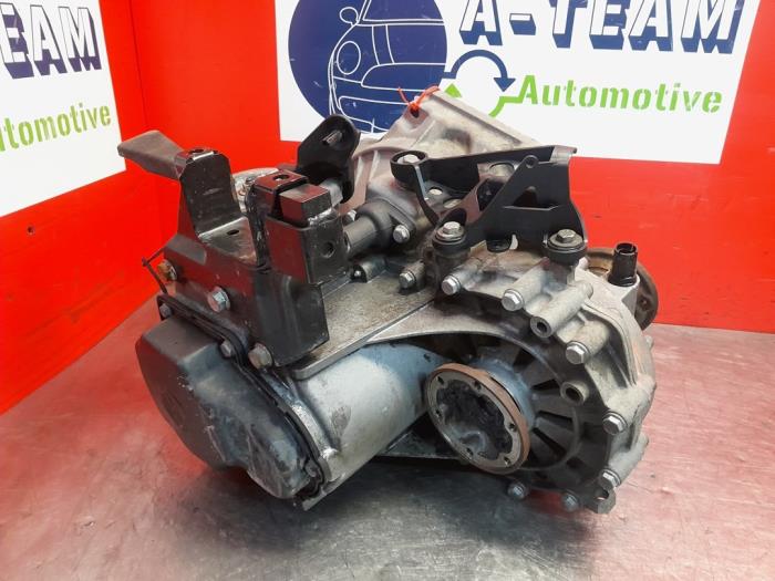 Gearbox Seat Ibiza ST 1.2 TDI Ecomotive - 02R300042N CFW MNY