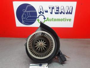 Usados Motor de ventilador de calefactor Seat Ibiza ST (6J8) 1.2 TDI Ecomotive Precio € 29,99 Norma de margen ofrecido por A-Team Automotive Rotterdam