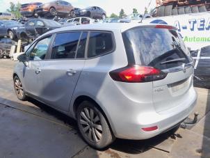 Used Rear door window 4-door, left Opel Zafira Tourer (P12) 1.4 Turbo 16V ecoFLEX Price on request offered by A-Team Automotive Rotterdam