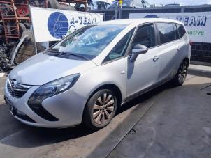 Used Door window 4-door, front left Opel Zafira Tourer (P12) 1.4 Turbo 16V ecoFLEX Price on request offered by A-Team Automotive Rotterdam