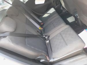 Used Rear seatbelt, centre Opel Zafira Tourer (P12) 1.4 Turbo 16V ecoFLEX Price on request offered by A-Team Automotive Rotterdam