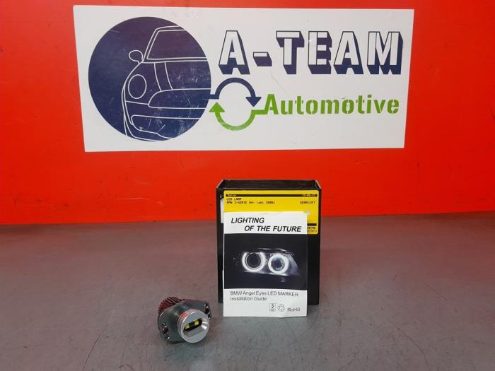 Używane Lampa LED BMW 3 serie Touring (E91) 335i 24V Cena na żądanie oferowane przez A-Team Automotive