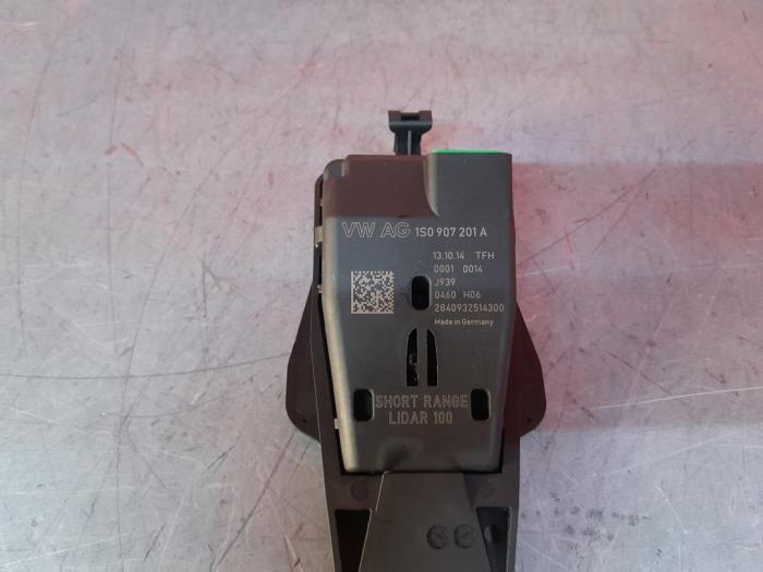 ACC sensor (distance) from a Seat Mii 1.0 12V 2015