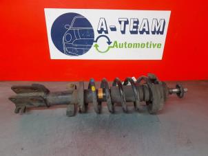 Used Front shock absorber, right Opel Vivaro 2.0 CDTI 16V Price € 49,99 Margin scheme offered by A-Team Automotive Rotterdam