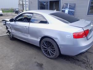 Used Window mechanism 2-door, front left Audi A5 (8T3) 1.8 TFSI 16V Price on request offered by A-Team Automotive Rotterdam