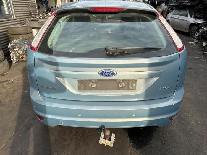 Fuse box Ford Focus 2 1.6 TDCi 16V 110 - 1341420
