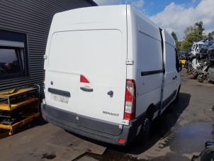 Used Rear-wheel drive axle Renault Master IV (MA/MB/MC/MD/MH/MF/MG/MH) 2.3 dCi 16V Price on request offered by A-Team Automotive Rotterdam