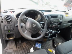 Used Front seatbelt, left Renault Master IV (MA/MB/MC/MD/MH/MF/MG/MH) 2.3 dCi 16V Price € 149,99 Margin scheme offered by A-Team Automotive Rotterdam