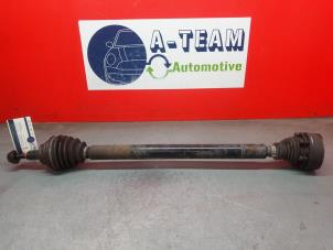 Used Front drive shaft, right Volkswagen Caddy III (2KA,2KH,2CA,2CH) 2.0 SDI Price € 39,99 Margin scheme offered by A-Team Automotive Rotterdam