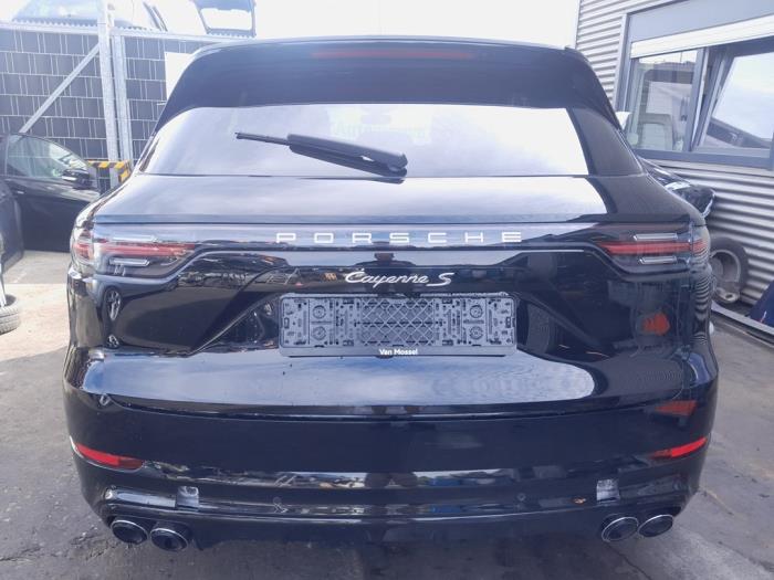 Usados Subchasis Porsche Cayenne III (9YA) 2.9 Biturbo V6 24V S Precio € 999,99 Norma de margen ofrecido por A-Team Automotive