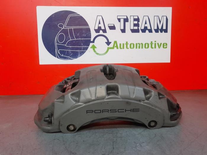 Used Front brake calliper, left Porsche Cayenne III (9YA) 2.9 Biturbo V6 24V S Price € 349,99 Margin scheme offered by A-Team Automotive