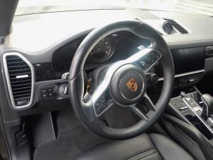 Used Steering wheel Porsche Cayenne III (9YA) 2.9 Biturbo V6 24V S Price € 999,99 Margin scheme offered by A-Team Automotive Rotterdam