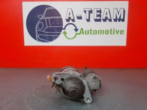 Usados Motor de arranque Renault Twingo II (CN) 1.2 16V Precio € 19,99 Norma de margen ofrecido por A-Team Automotive Rotterdam