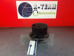 Usados Motor de ventilador de calefactor Volkswagen Golf VI (5K1) 2.0 TDI 16V Precio € 49,99 Norma de margen ofrecido por A-Team Automotive Rotterdam