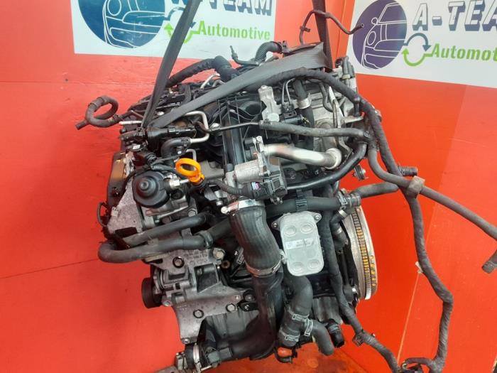 Motor van een Volkswagen Golf VI (5K1) 2.0 TDI 16V 2011