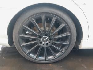 Used Set of wheels + tyres Mercedes C (W204) 1.8 C-200 CGI 16V Price € 749,99 Margin scheme offered by A-Team Automotive Rotterdam