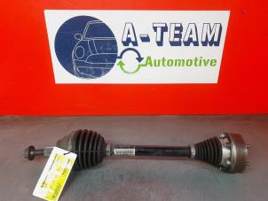 Used Front drive shaft, left Skoda Octavia Combi (5EAC) 1.6 TDI 16V Price € 99,99 Margin scheme offered by A-Team Automotive Rotterdam