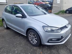 Used Front door 4-door, right Volkswagen Polo V (6R) 1.2 TSI 16V BlueMotion Technology Price € 349,99 Margin scheme offered by A-Team Automotive Rotterdam