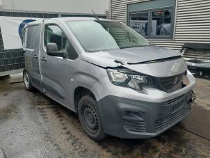 Used Frontscreen Peugeot Partner (EF/EU) 1.6 BlueHDi 100 Price on request offered by A-Team Automotive Rotterdam