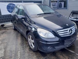 Used Front drive shaft, right Mercedes B (W245,242) 2.0 B-200 16V Turbo Price € 149,99 Margin scheme offered by A-Team Automotive Rotterdam