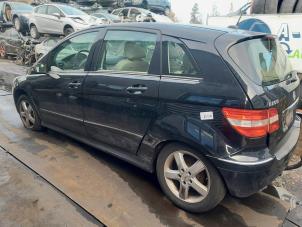 Used Rear door window 4-door, left Mercedes B (W245,242) 2.0 B-200 16V Turbo Price on request offered by A-Team Automotive Rotterdam