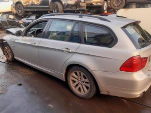 Used Rear door window 4-door, left BMW 3 serie Touring (E91) 318d 16V Price on request offered by A-Team Automotive