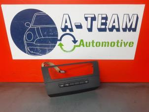 Used Seat heating switch BMW 3 serie Touring (E91) 320d 16V Price € 29,99 Margin scheme offered by A-Team Automotive Rotterdam