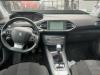 Système navigation d'un Peugeot 308 SW (L4/L9/LC/LJ/LR) 1.2 12V e-THP PureTech 130 2017