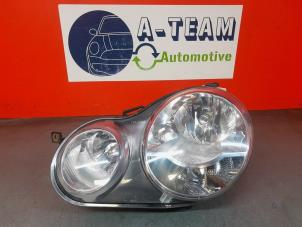 Used Headlight, left Volkswagen Polo IV (9N1/2/3) 1.2 12V Price € 24,99 Margin scheme offered by A-Team Automotive