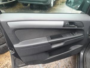 Used Door trim 4-door, front left Opel Zafira (M75) 1.7 CDTi 16V Price on request offered by A-Team Automotive Rotterdam