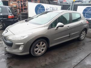 Used Door 4-door, front left Peugeot 308 (4A/C) 1.6 HDi 16V FAP Price on request offered by A-Team Automotive Rotterdam