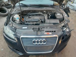 Używane Obudowa filtra powietrza Audi A3 Sportback (8PA) 1.8 TFSI 16V Cena na żądanie oferowane przez A-Team Automotive Rotterdam