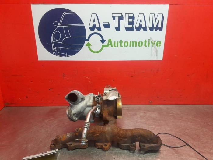 Turbo from a Volkswagen Caddy IV 2.0 TDI 75 2016