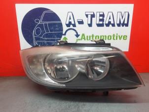 Used Headlight, right BMW 3 serie Touring (E91) 320i 16V Price € 124,99 Margin scheme offered by A-Team Automotive Rotterdam