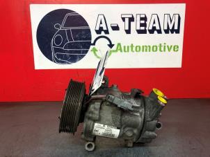 Usados Bomba de aire acondicionado Mercedes Citan (415.7) 1.2 112 Kombi Precio de solicitud ofrecido por A-Team Automotive Rotterdam